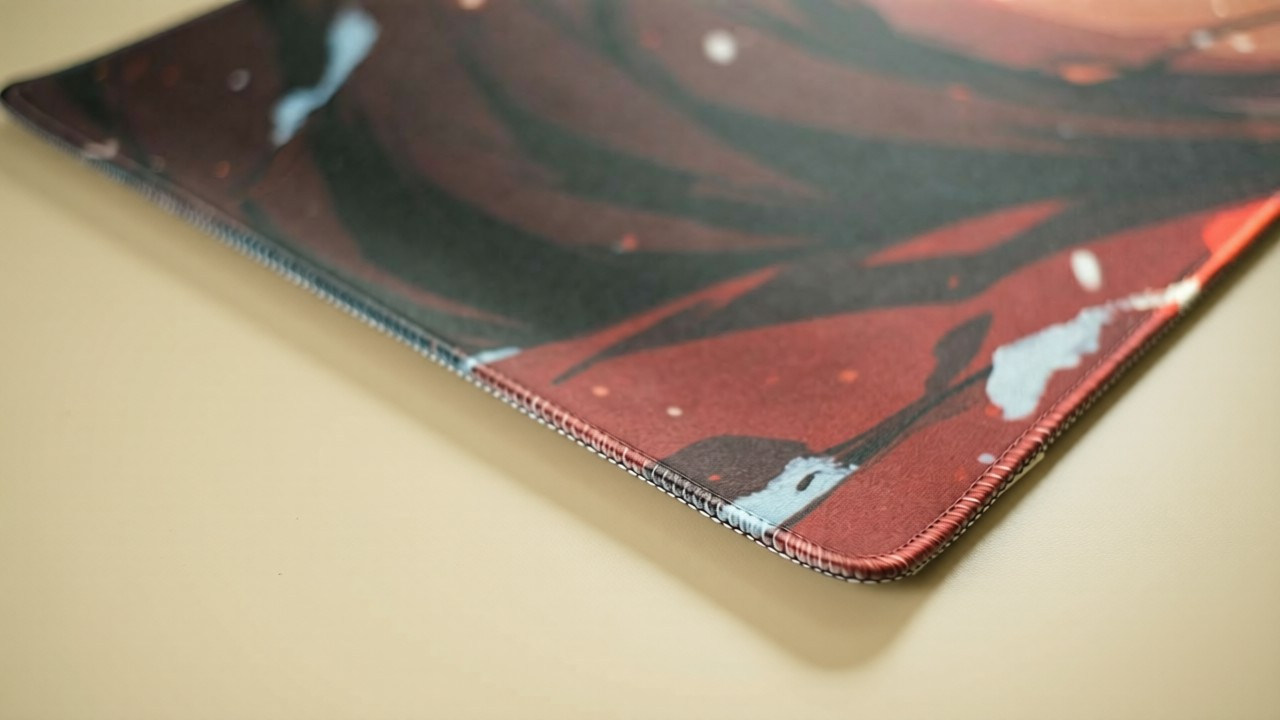 Amber Epiphany - Anime Deskmat