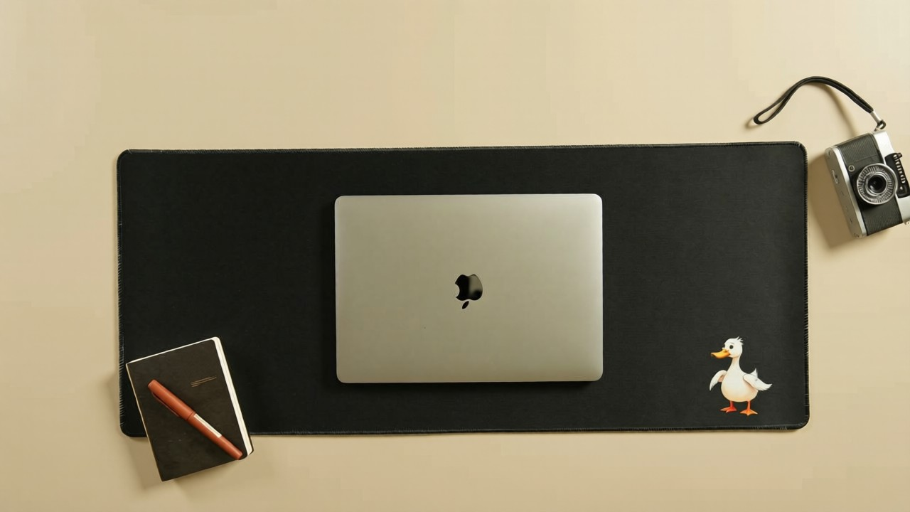 Absolute Duck - Minimalistic Deskmat