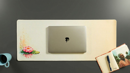 Veritas - Minimalistic Deskmat