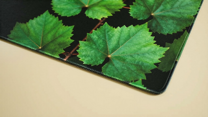 Verdant Edge - Minimalistic Deskmat