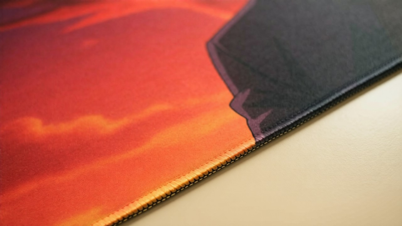 Crimson Sovereign - Anime Deskmat